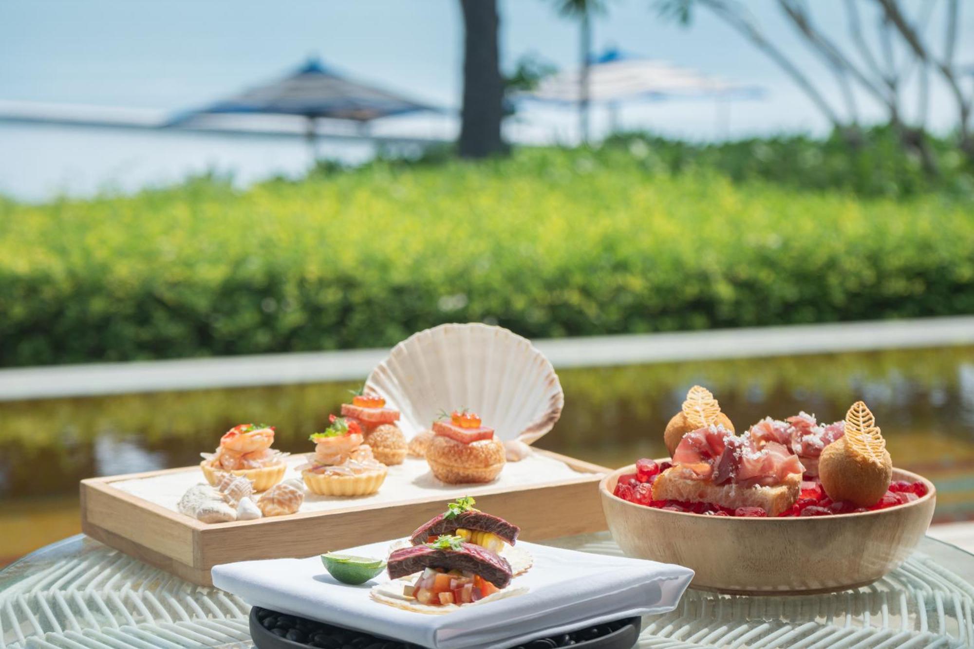 Hotel Hyatt Regency Koh Samui Chaweng  Exterior foto A selection of tapas